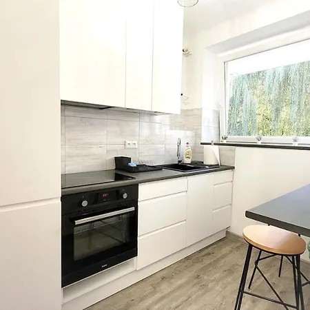 Great Life - Apartment Next To Metro Station Warszawa Zewnętrze zdjęcie