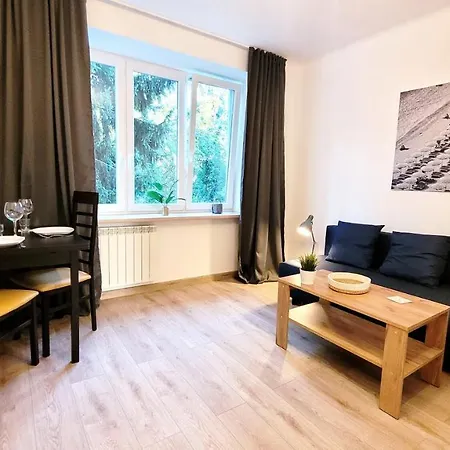 Great Life - Apartment Next To Metro Station Warszawa Zewnętrze zdjęcie